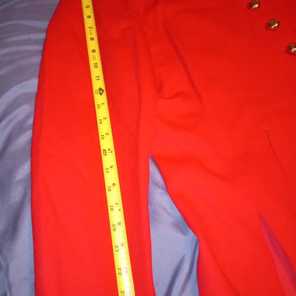 CHURCH FLOW!! 2-piece dark red pleated skirt suit with beautiful gold buttons - Picture 9 of 16